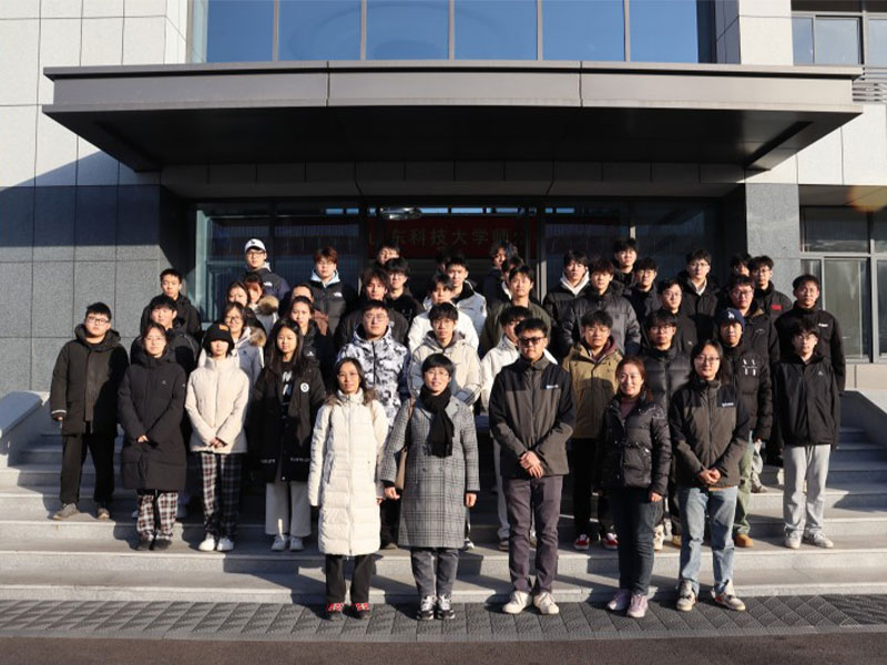Xiangde News | Faculty and Students from Shandong University of Science and Technology Visit Xiangde Electromechanical for an Exchange and Tour